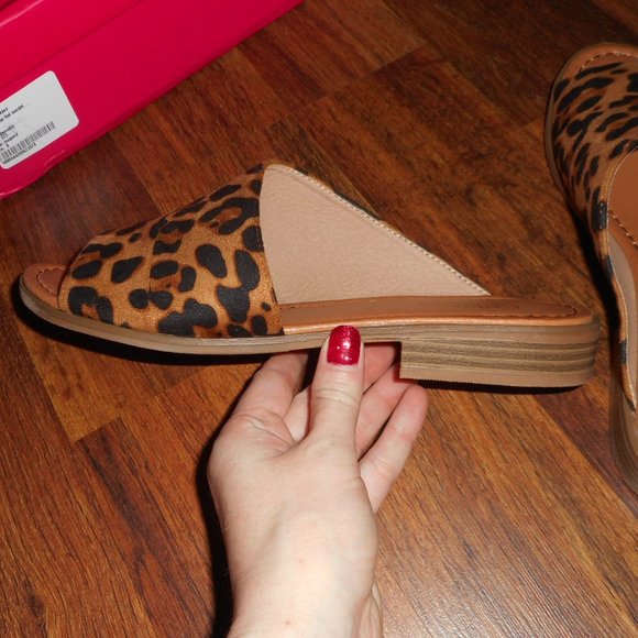 NIB Catherine Malandrino leopard sandals, 8 - Picture 6 of 9